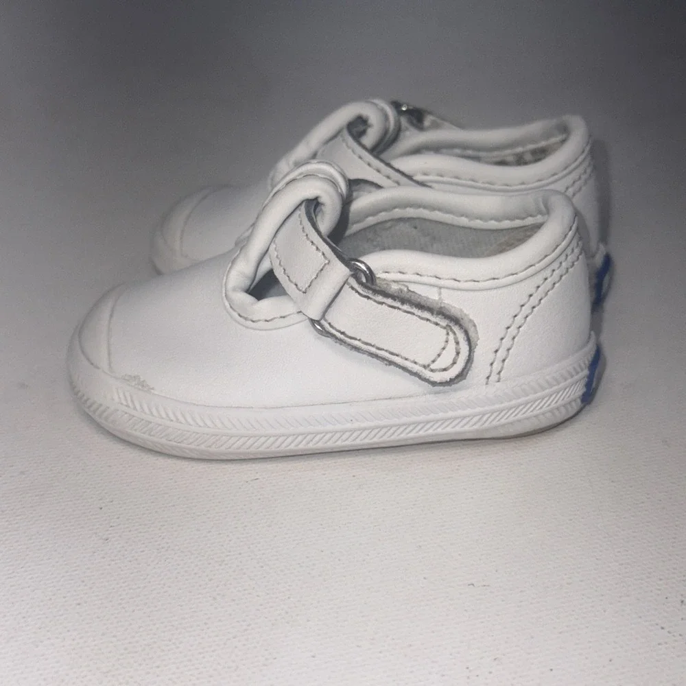 Keds Toddler Size 1 Daphne T-Strap Classic White Leather Mary Jane Girls Walking
